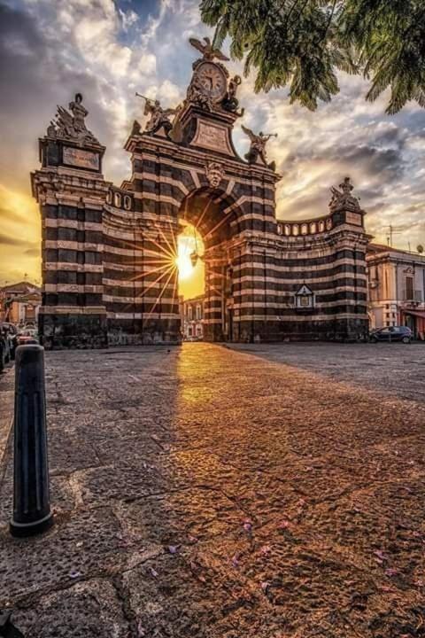 King House Catania Hostel Ostello מראה חיצוני תמונה